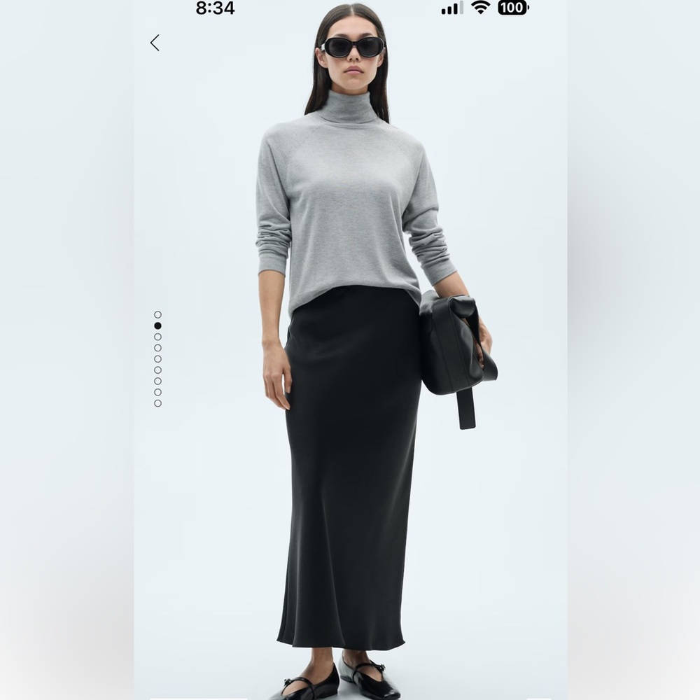 Mango midi skirt satin. Black. Size L
